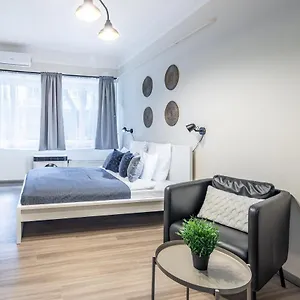 Fully Equipped Cozy , Budapest Hungary